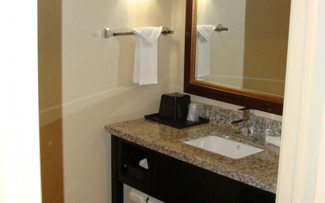 West Worth Inn and Suites