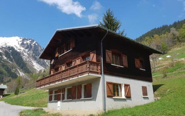 Chalet Arêches-Beaufort, 6 pièces, 12 personnes - FR-1-342-198