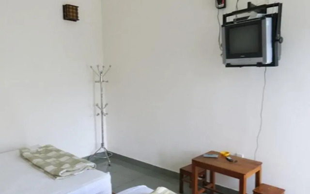 Que Huong Guest House