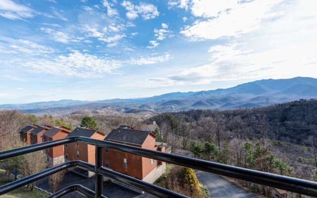 Beautiful Views Summit of Gatlinburg