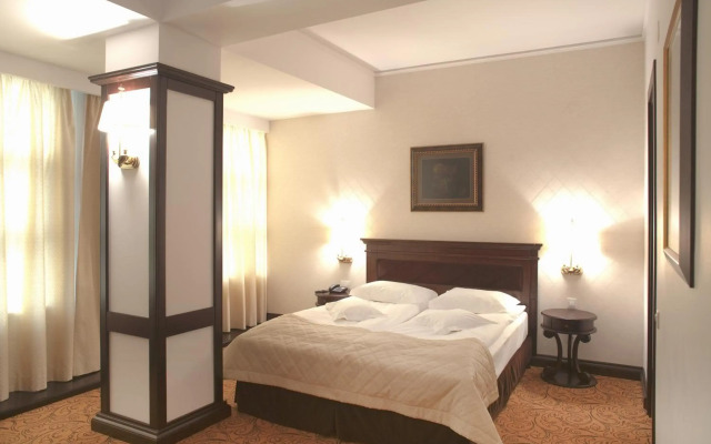 Bellaria Hotel