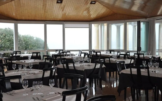 Hotel Talasoterapia Zelai