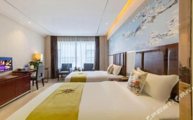 Shangpin Bojia Hotel (Shenzhen Songyuanxia Metro Station Capitel Branch)