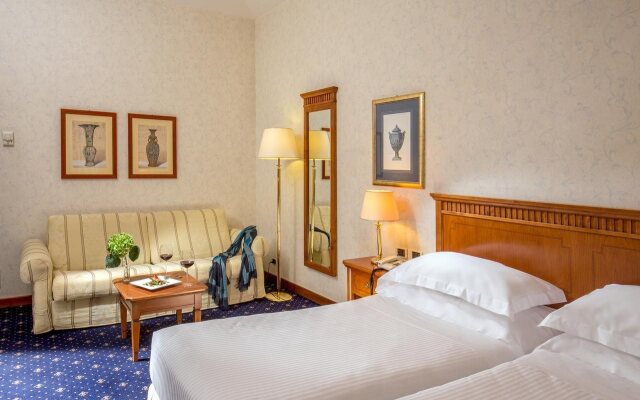 UNA HOTELS Empire Roma