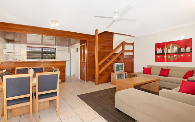 Glen Eden Beach Resort