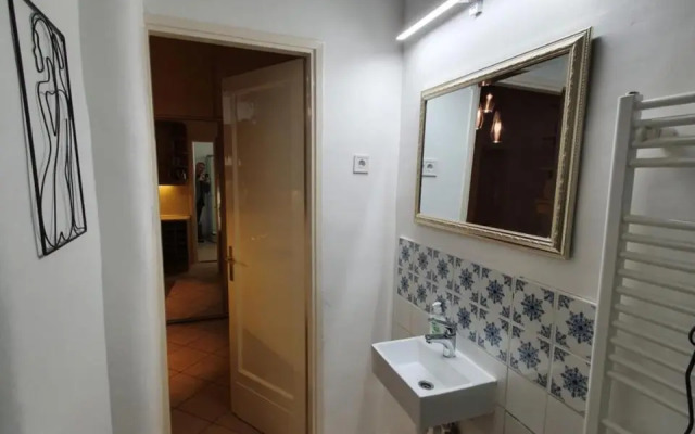 BöSIX Apartman