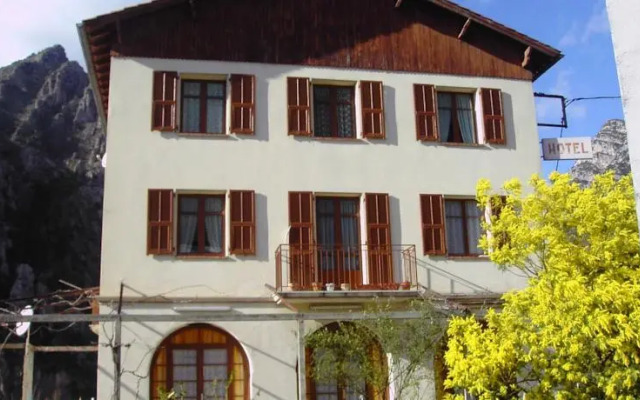 Hôtel Restaurant des 2 Vallées