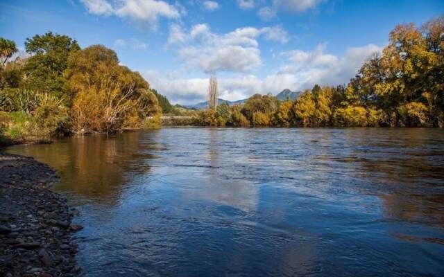 Motueka River Lodge