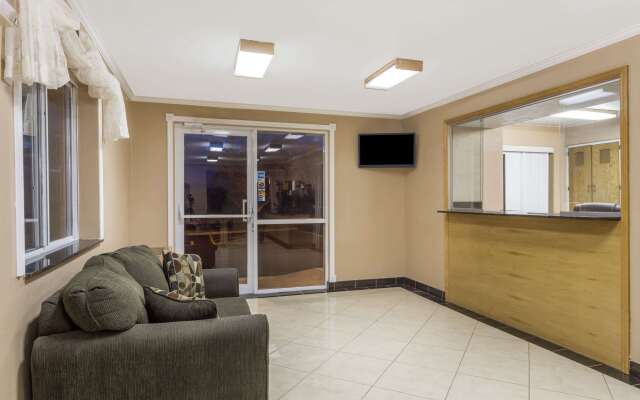 Super 8 by Wyndham Nephi