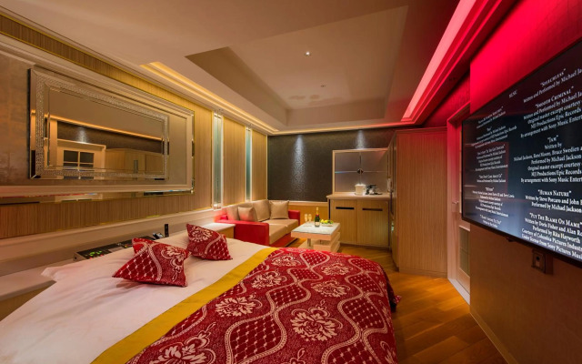 HOTEL W-AVANZA-W GROUP HOTELS and RESORTS-