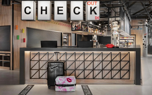 Moxy Duesseldorf City