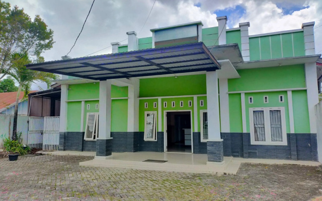 Hotel O Wisma Tulip Near Masjid Besar Desa Tanabangka — 2-star hotel in Tanabangka