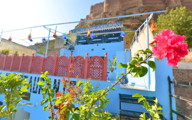 L.G. Paying Guest House