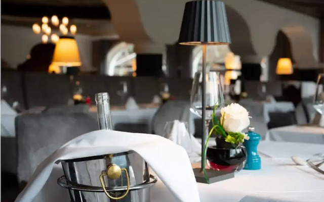 Wellnesshotel ...liebes Rot-Flüh