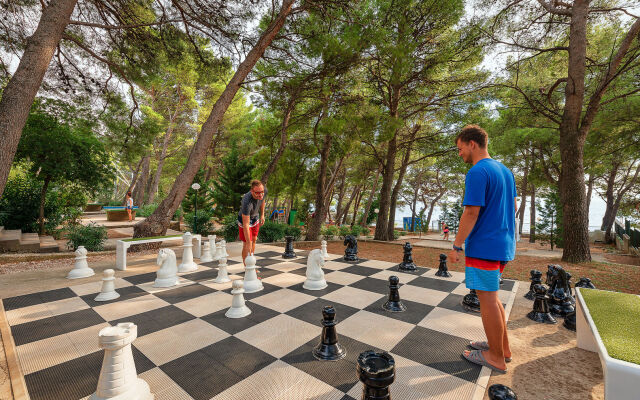 Sunny Makarska by Valamar