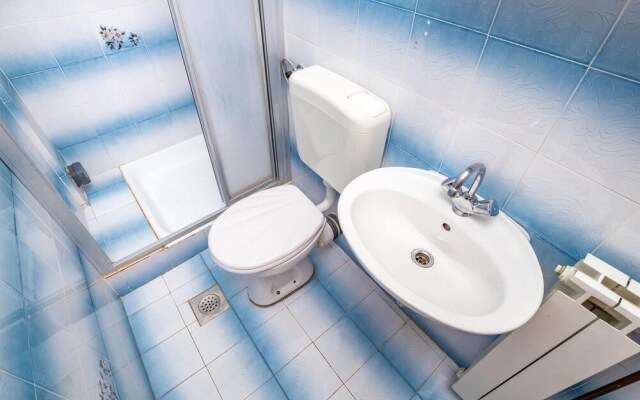 Beautiful Apartment in Supetarska Draga With Wifi and 1 Bedrooms