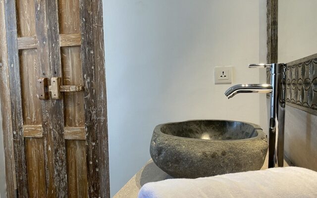 Wide Sands Beach Retreat