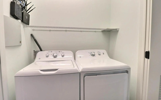 4057 - Fairways & Seaspray