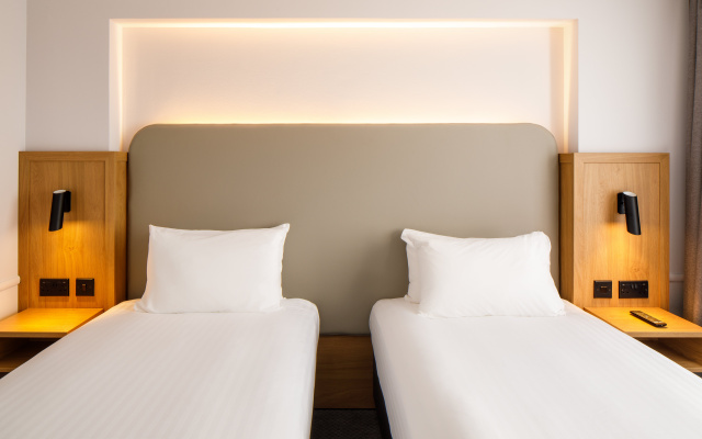 Holiday Inn Basildon by IHG