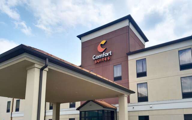 Comfort Suites