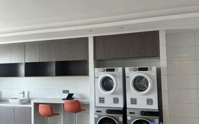 Vienna International Hotel (Bazhou Yuhua East Road Yichen Building)