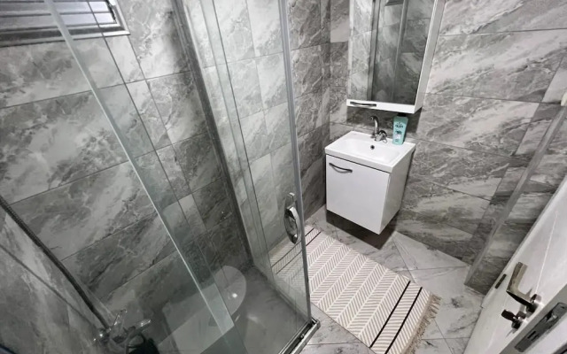 Apartment With Balcony in Seferihisar