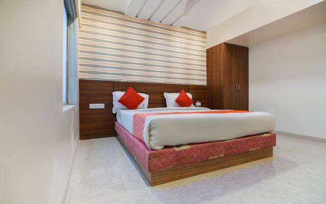 OYO Flagship 70715 Sunshine Inn