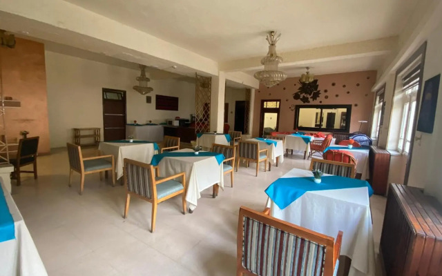 New Park Hotel