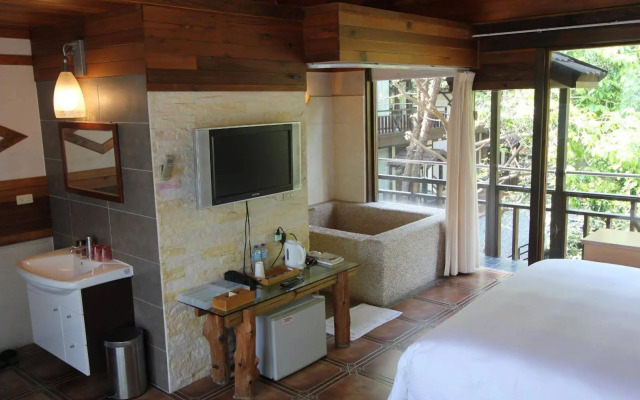 Peikong Greek Resort and Spa