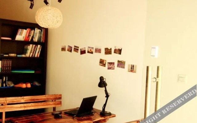 Snail Hostel