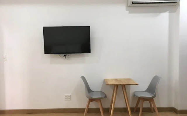 Smiley Apartment 11 – Guest Rooms – Ho Chi Minh City