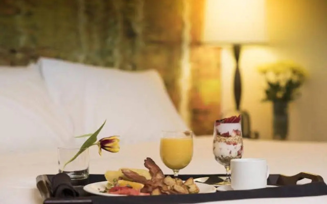 Radisson Hotel & Conference Center Canmore