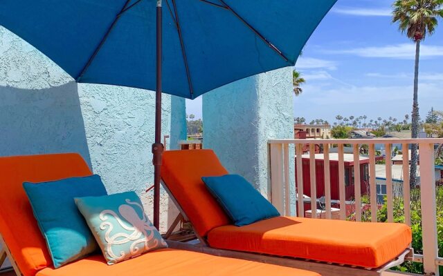 Beachfront Beauty Walk Everywhere by RedAwning