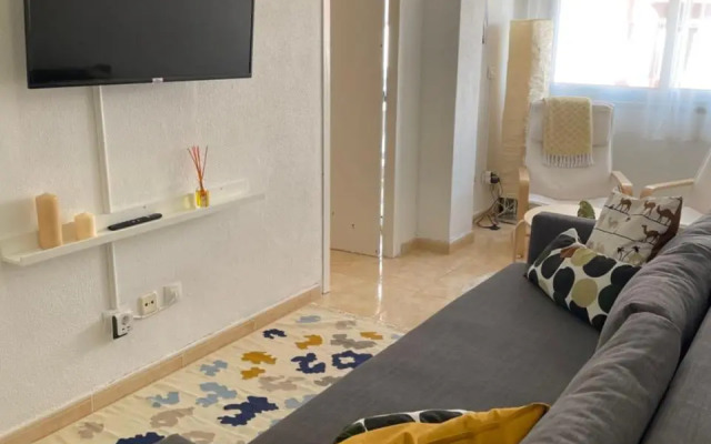 Sunny Apartment in the Heart of Santa Cruz