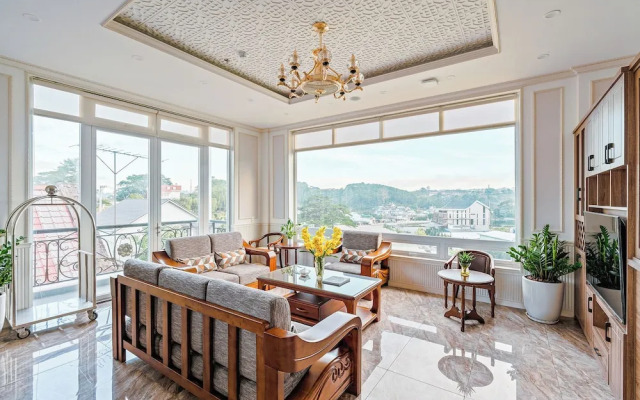 Pine View Hotel Dalat