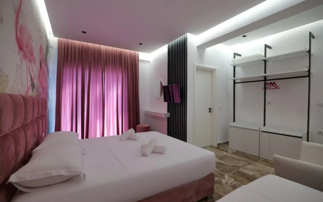 La Maison Boutique Hotel