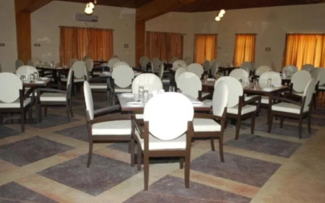 Whispering Woods Resort-Lonavala