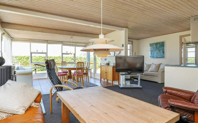 Sunlit Holiday Home in Funen near Sea