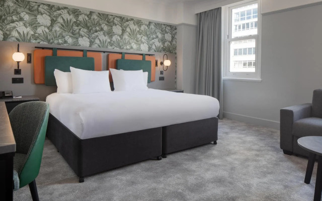 DoubleTree by Hilton Brighton Metropole