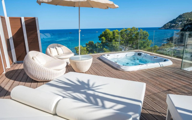 Melbeach Hotel & Spa - Adults Only