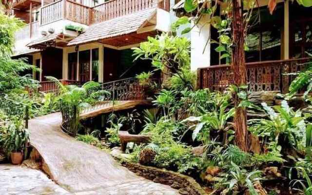 Mountain View GuesthouseChiangmai