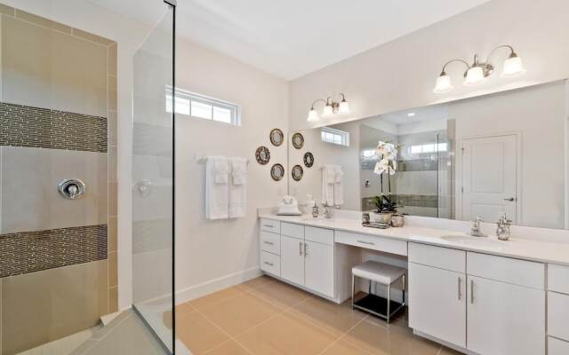 Rvh_507r Contempo Landing 6 Bedroom Home