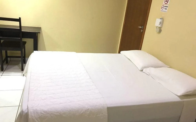 Aki Hotel e Restaurante