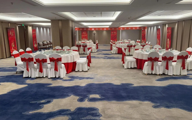 Excemon Xinjiang Yilite Hotel