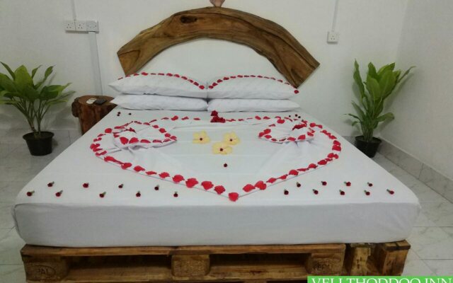 Veli Thoddoo Inn