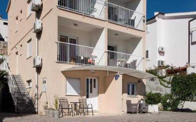 Apartments Amneris