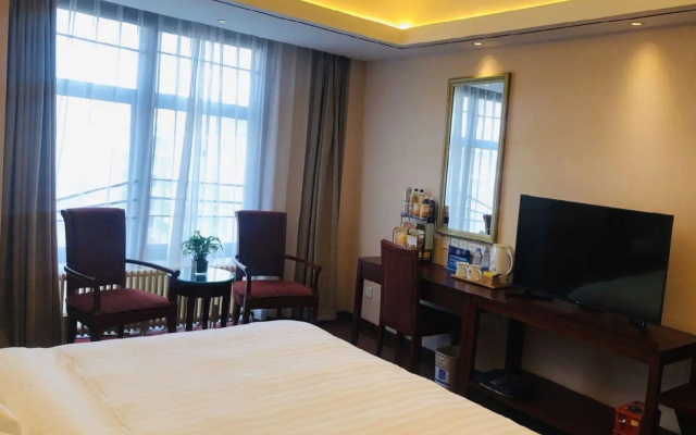 GreenTree Inn Beijing Lin Cui Road Business
