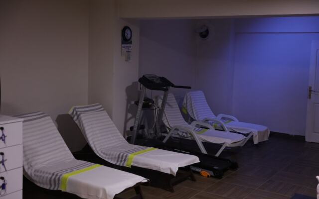 Comfort Ada Class Hotel