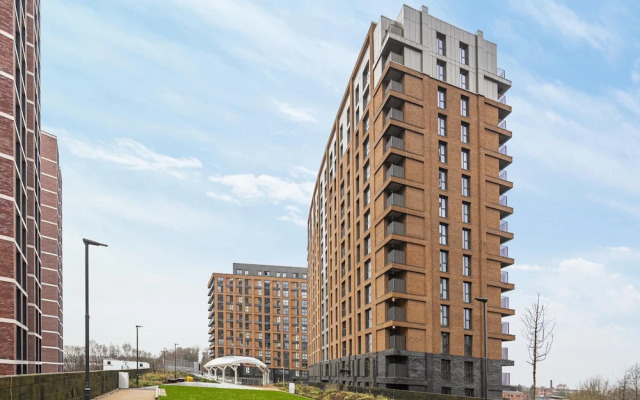 Two Bedroom Waterside Flat