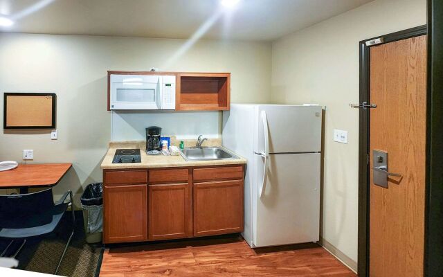 Baymont by Wyndham Dickinson